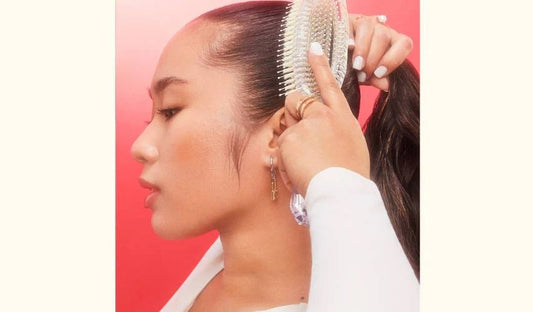 top gloss | hair shine spray